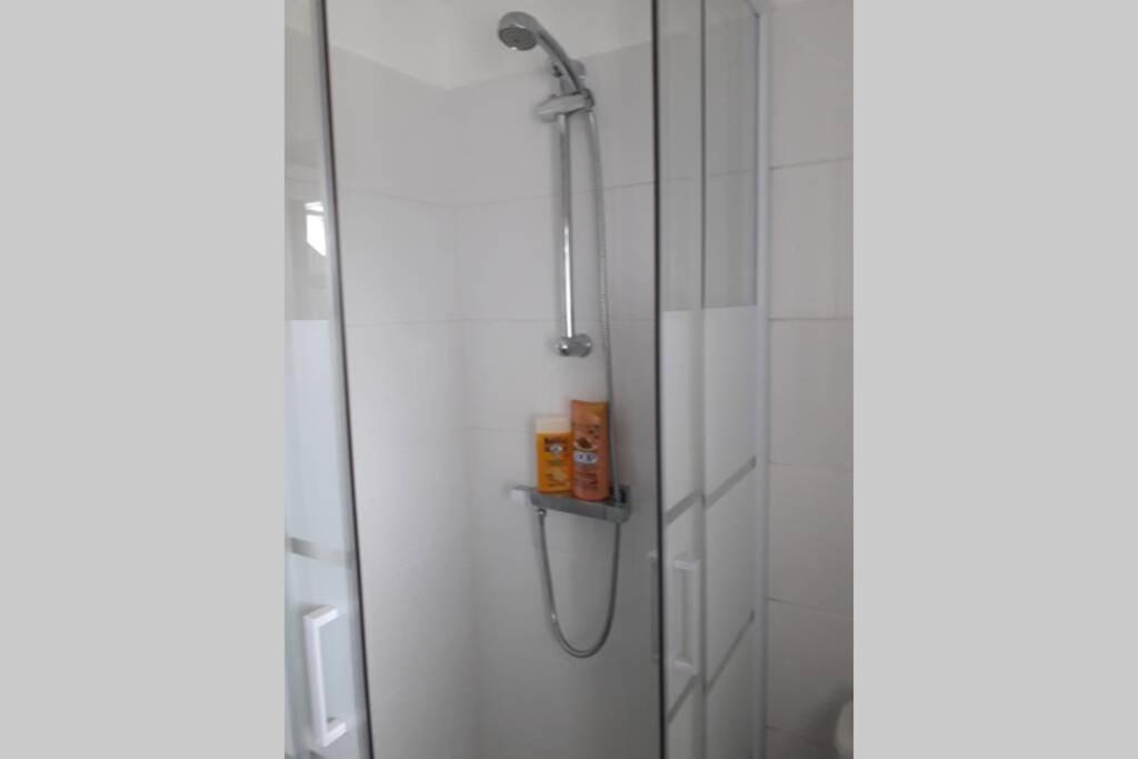 Loft Haut De Gamme Centre Montargis, Place De Parking, Local A Velos, Linge De Lits Et Serviettes, Coin Riviere Amenage, Hamac, Epicerie, Velos En Option, Tout Confort Jusqu'A 4 Voyageurs Kültér fotó